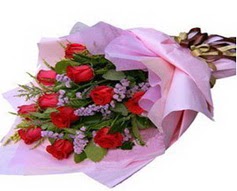 11 adet kirmizi güllerden görsel buket  Malatya hediye çiçek yolla 