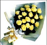 sari güllerden sade buket  Malatya internetten çiçek siparişi 