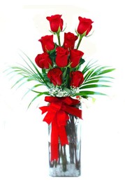  Malatya internetten çiçek satışı  9 adet mika yada cam vazoda gül tanzimi